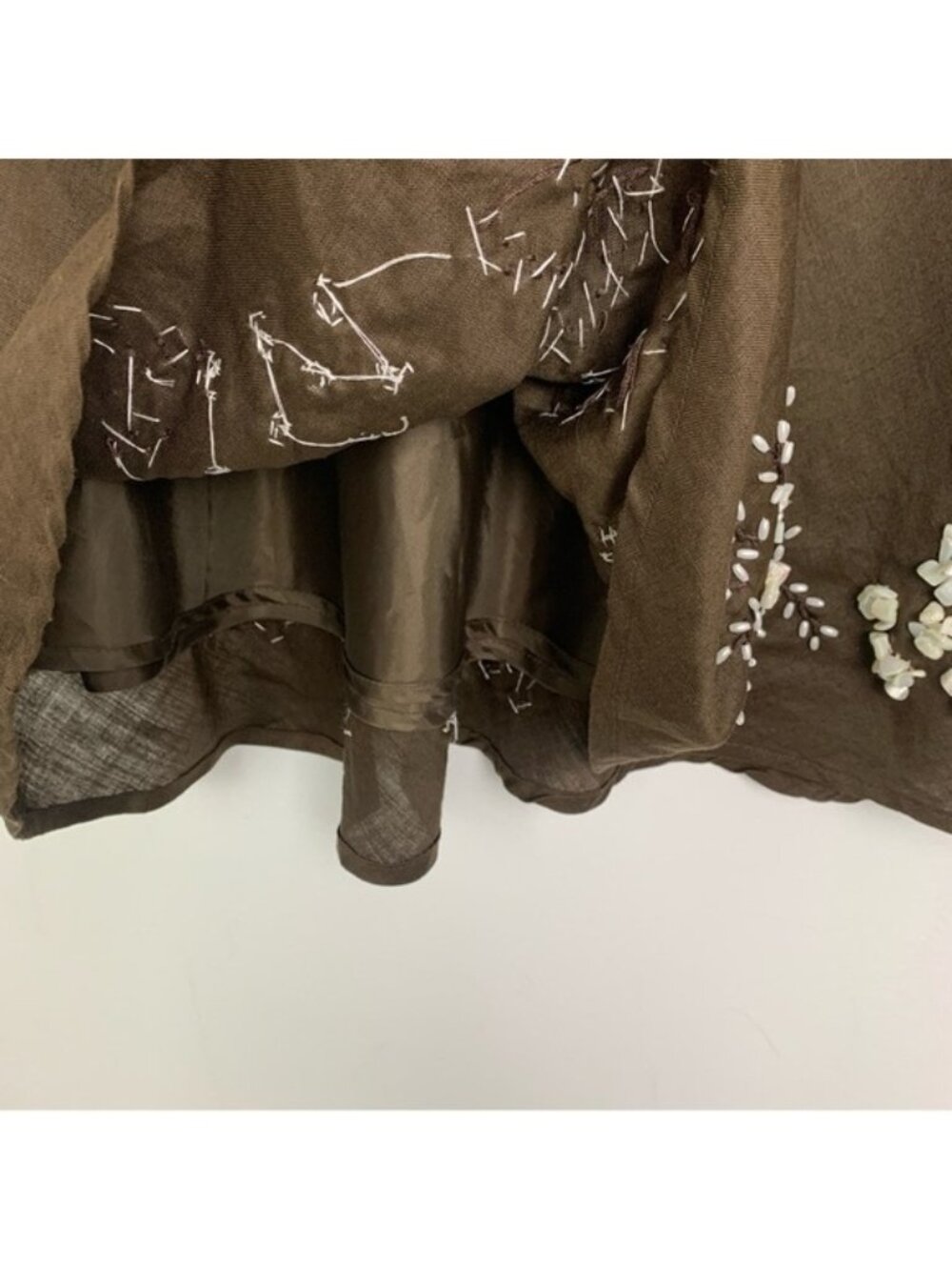 Anne Carson Beaded Linen Skirt - Picture 7 of 8
